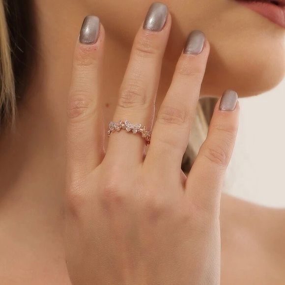 Butterfly Decor Ring - Picture 1 of 4